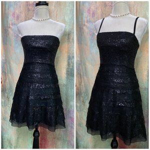 📌BCBGMaxAzria Lace & Sequins Semi Formel Dress